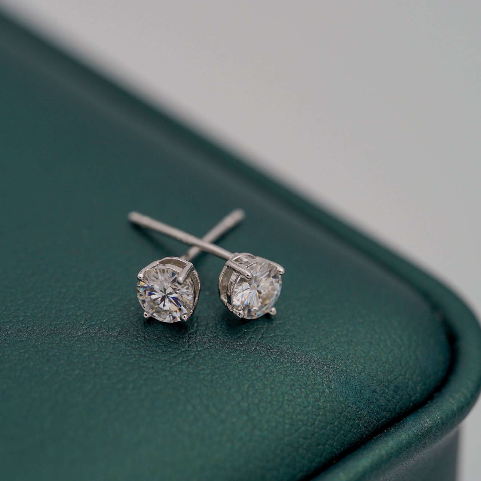 Lab-grown diamond earrings